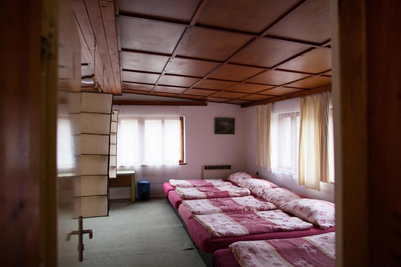 Galerka Lisny Hotel Екстериор снимка