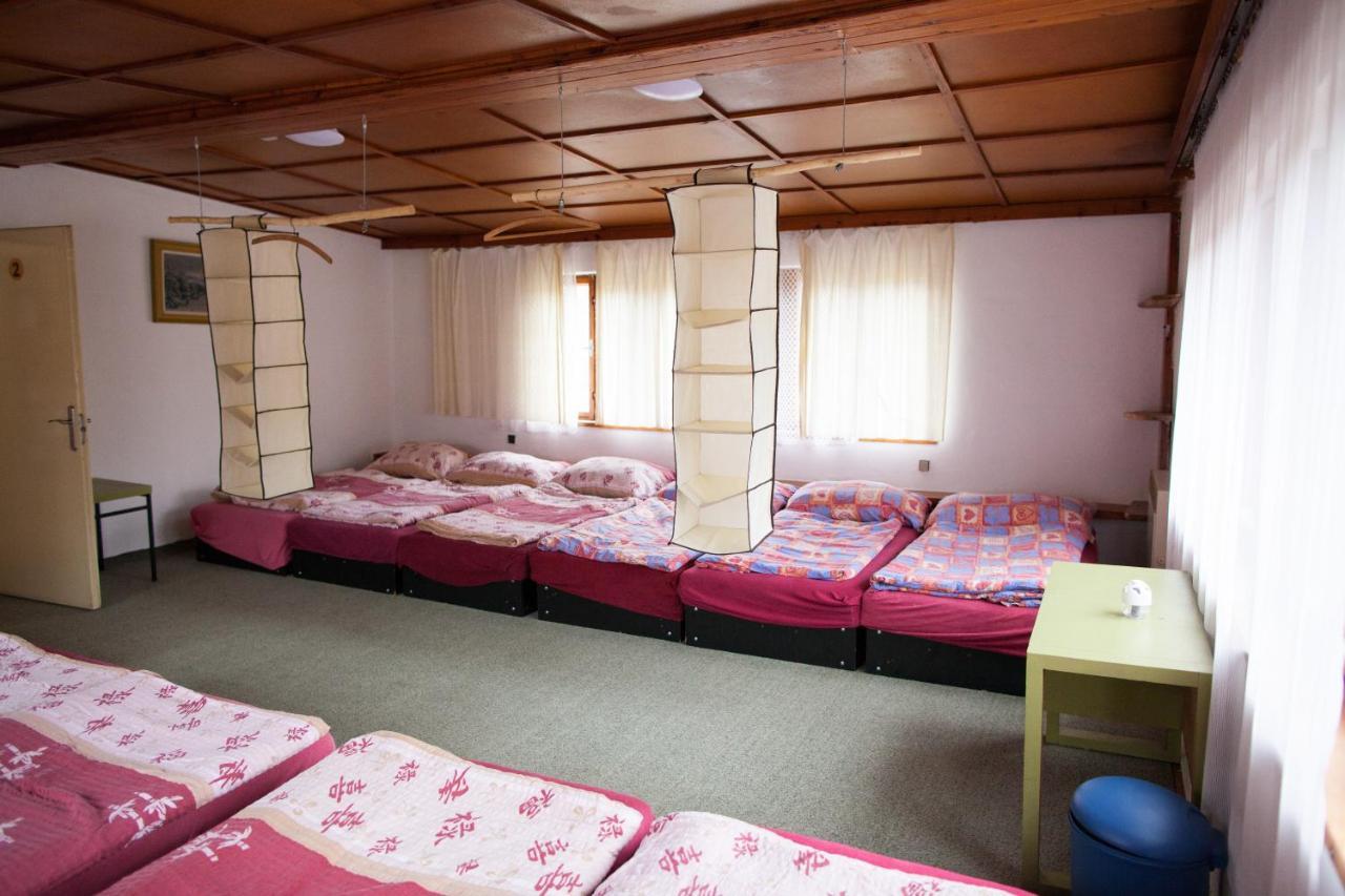 Galerka Lisny Hotel Екстериор снимка
